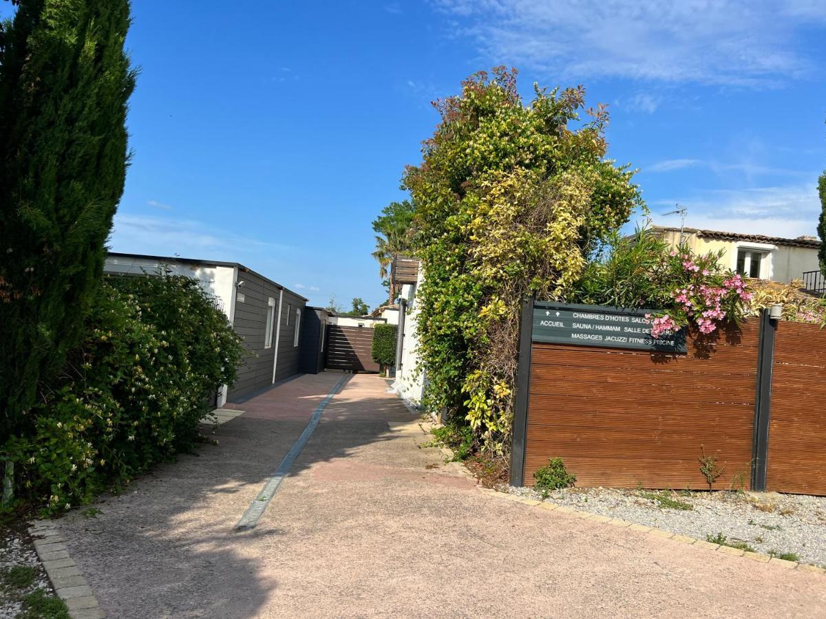 Mas La Farelle Chambre D'Hote,Fitness & Salle De Jeux Gratuite & Spa En Supplement Nîmes Exterior foto